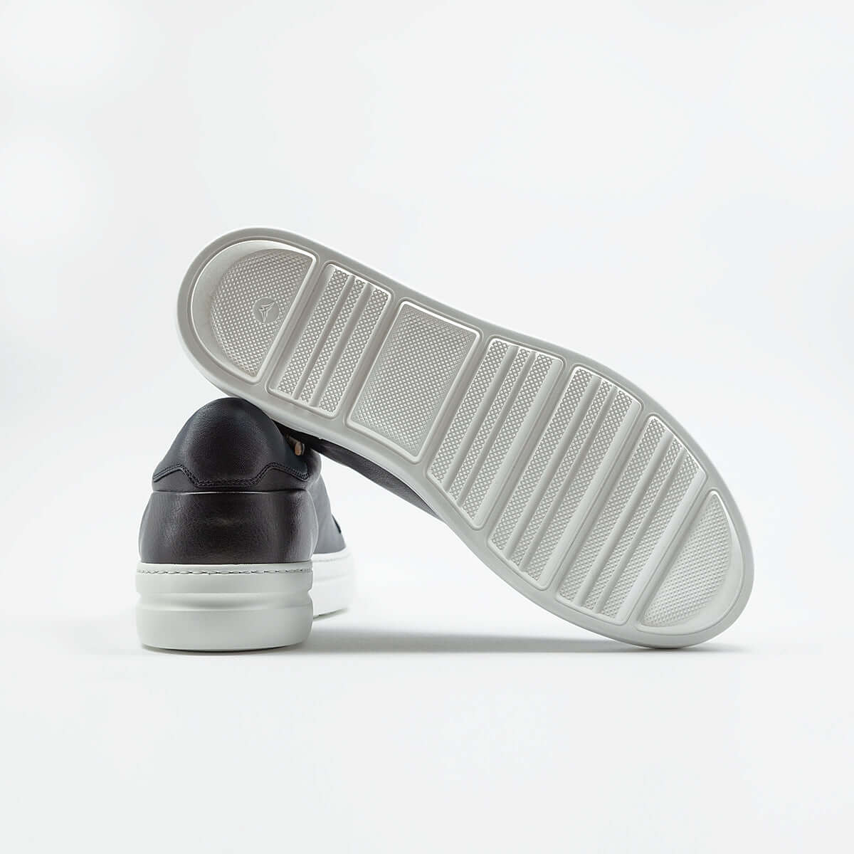 Napoli men's leather sneakers | Ciccone Masters