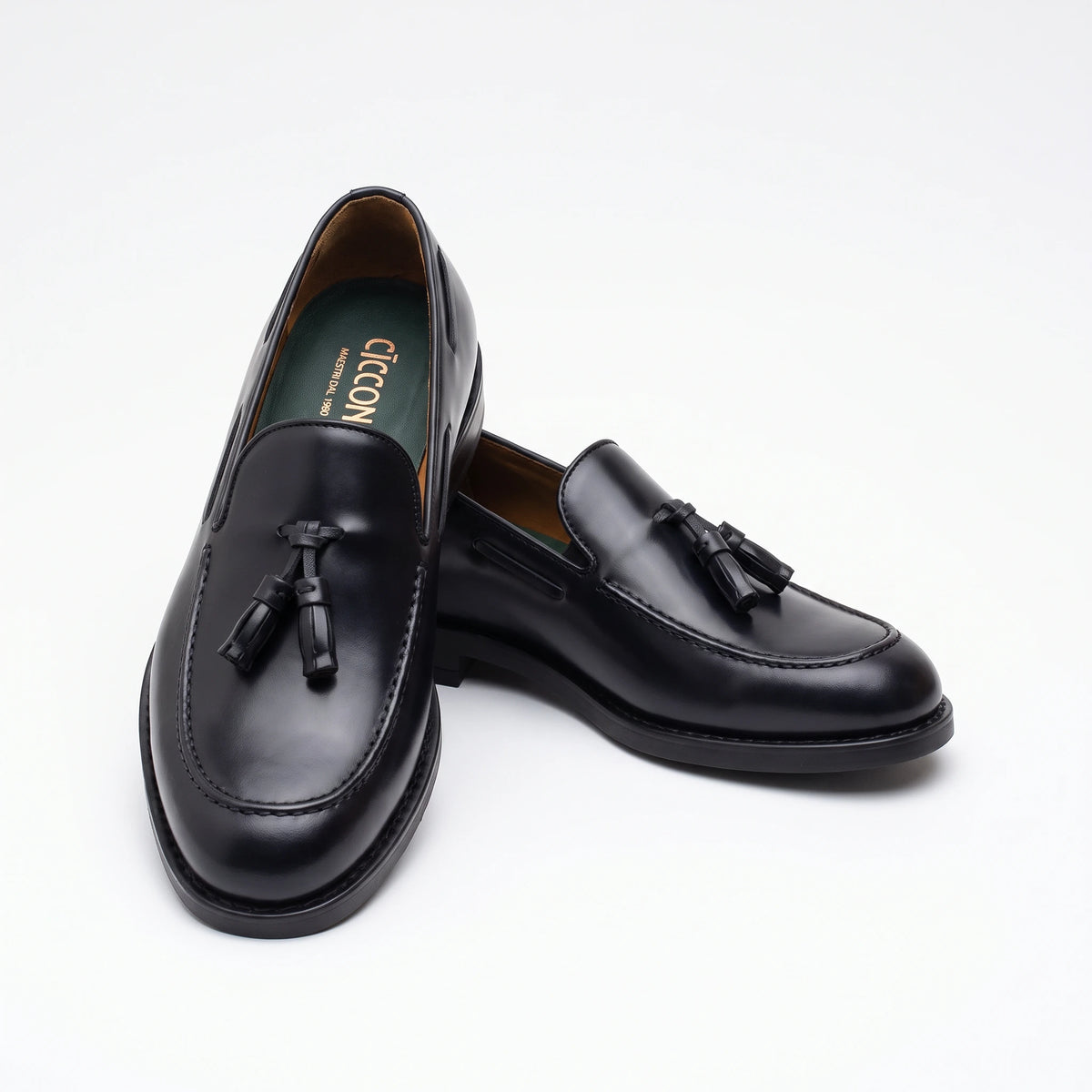 Mocassino da uomo colore nero modello Noto.